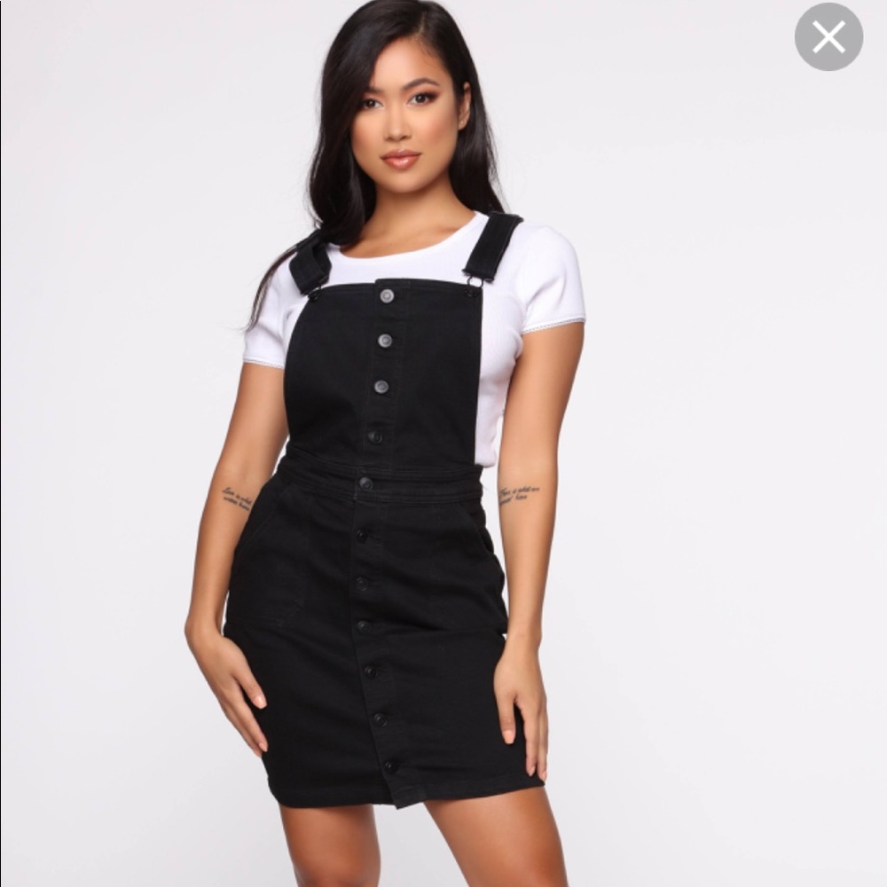 Fashionnova overall dress size M